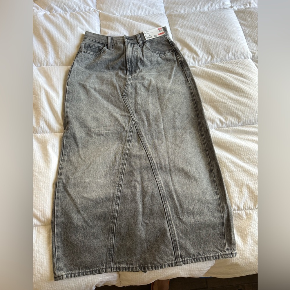 Gray Midi Denim Skirt from Uniqlo exclusive Japan release